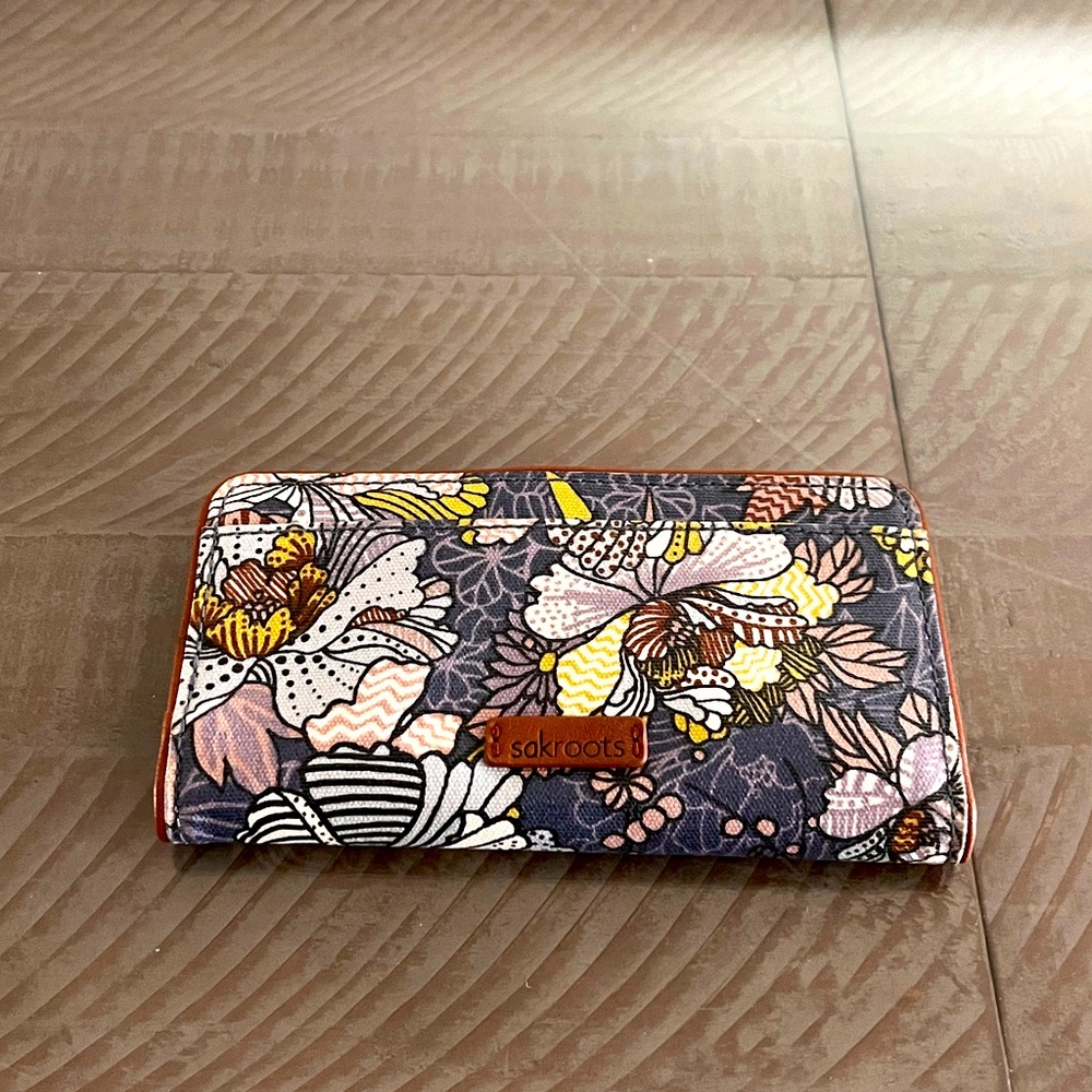 The sak roots wallet